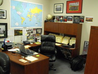 CHERRYMAN Furniture Cherryman executive bowfront U-shape desk w/ hutch