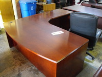 CHERRYMAN Furniture Jade bowfront L-shape desk