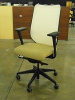 Executive/Task Chair HON Nucleus